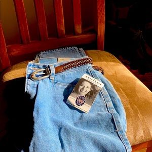 90s mom jeans belt high waisted straight leg